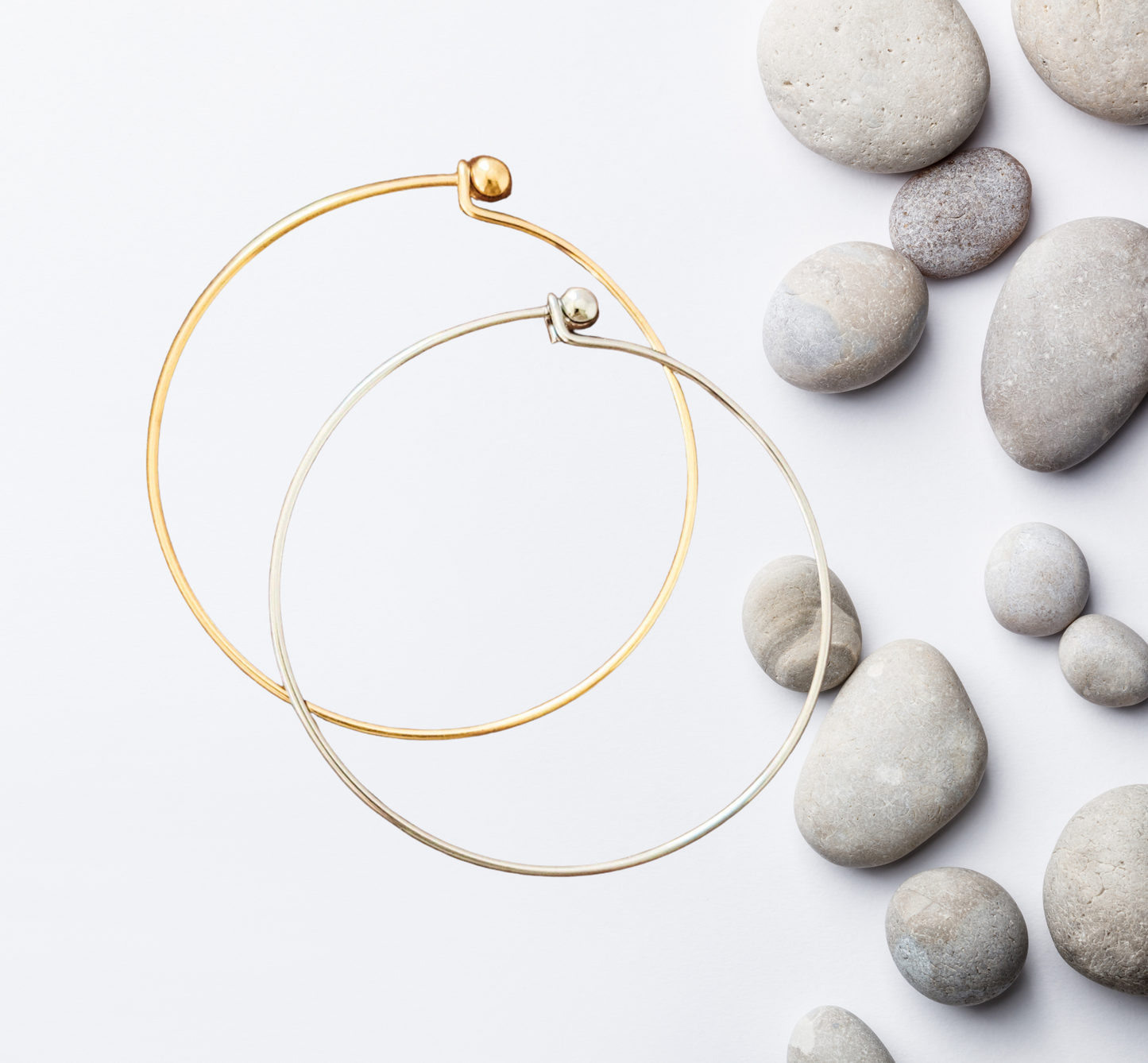 Minimalist Gold & Silver Bangle Bracelets – Stackable Everyday Jewelry for Women, Bridesmaids, or Gifting