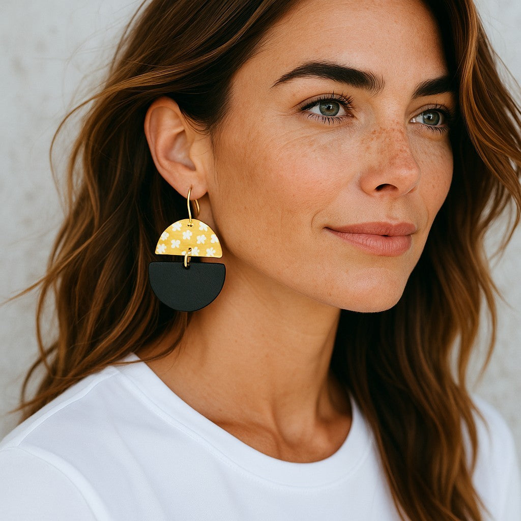 Handmade Layered Daisy Earrings – Lightweight Acrylic Flower Jewelry for Women & Nature Lovers